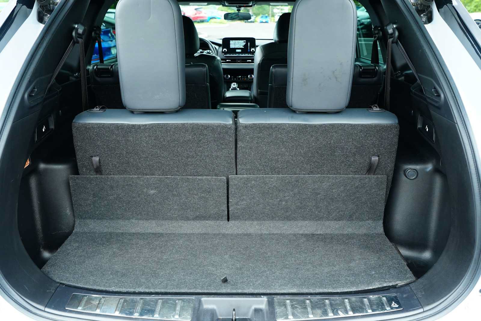 Used 2023 Mitsubishi Outlander Ralliart AWD/4WD image 34