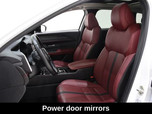 Used 2025 MAZDA CX-50 AWD 2.5 Hybrid w/ Premium Pkg image 22