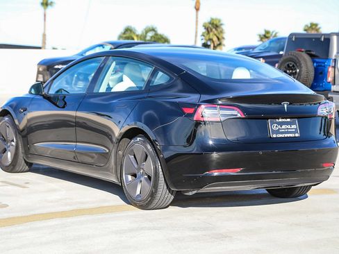 Used 2022 Tesla Model 3 image 5