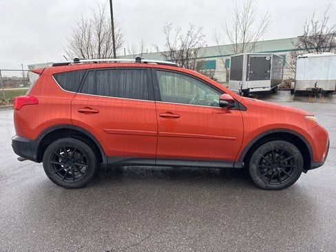 Used 2015 Toyota RAV4 Limited image 2