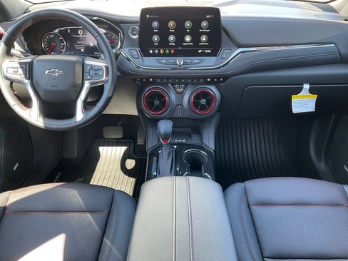 Used 2025 Chevrolet Blazer RS w/ Driver Confidence II Package AWD/4WD image 3