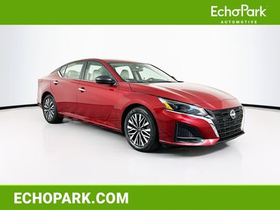 Used 2025 Nissan Altima 2.5 SV
