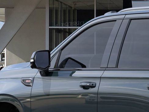 New 2026 GMC Yukon AT4 image 12