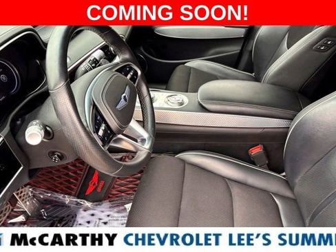 Used 2022 Genesis GV70 2.5T w/ Sport Prestige Package image 6