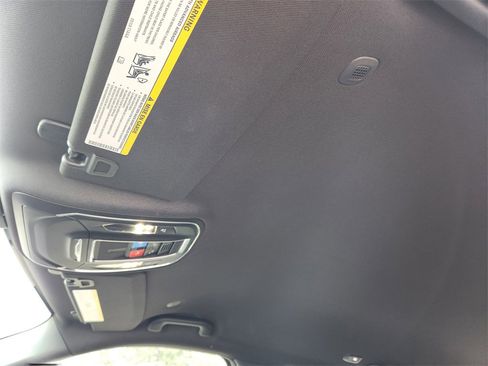 New 2025 Jeep Grand Cherokee Laredo w/ MOPAR Finishing Package image 18