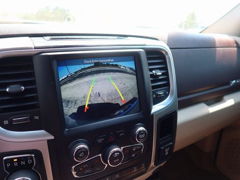 Used 2018 RAM 1500 Big Horn image 15