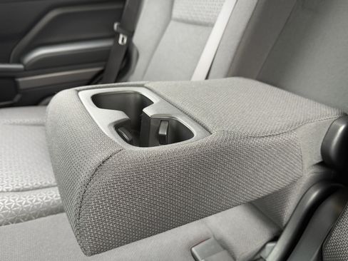 Certified 2025 Toyota 4Runner SR5 image 31