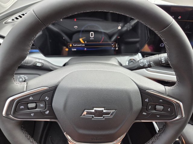 New 2026 Chevrolet Trax LT w/ Sunroof Package FWD image 13