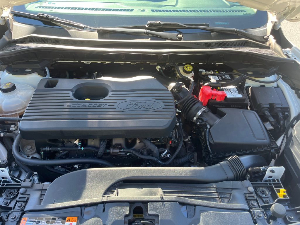 Used 2020 Ford Escape Titanium AWD/4WD image 27