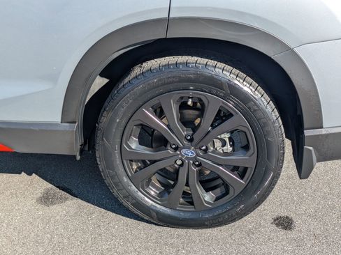 Used 2023 Subaru Forester Sport image 8