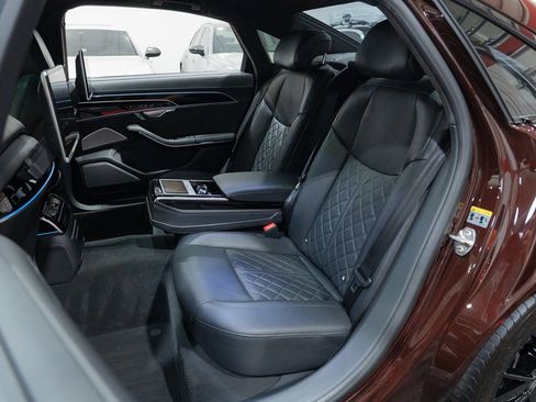 Used 2020 Audi S8 L AWD/4WD image 29