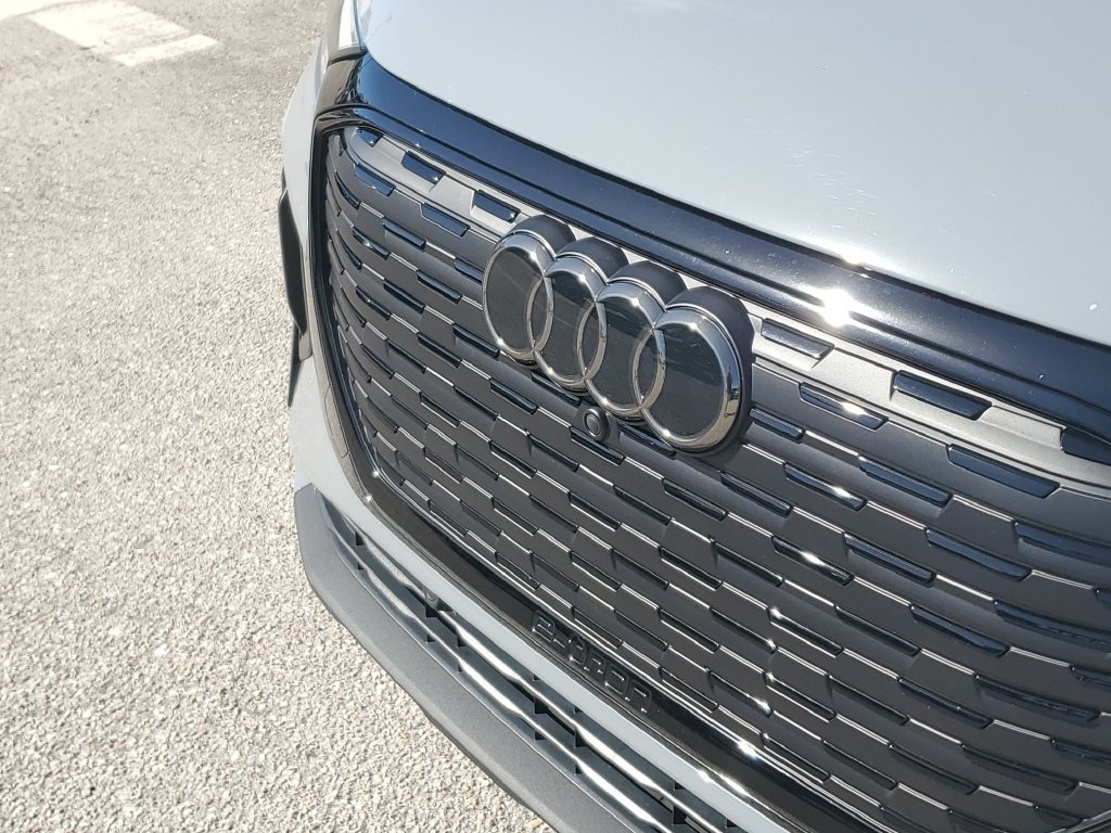 Certified 2024 Audi Q4 e-tron Premium Plus w/ Premium Plus AWD/4WD image 11