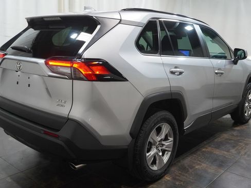 Used 2024 Toyota RAV4 XLE AWD/4WD image 5