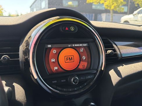 Used 2021 MINI Cooper S w/ 6.5" Touchscreen Package FWD image 19