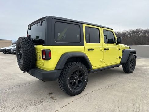 Used 2023 Jeep Wrangler Willys image 7