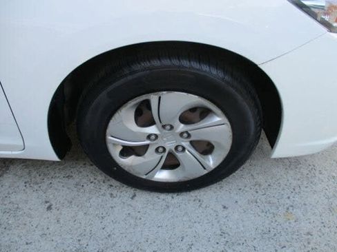 Used 2014 Honda Civic LX image 12