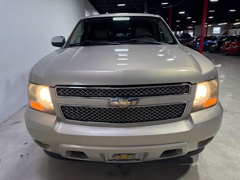 Used 2009 Chevrolet Tahoe LTZ AWD/4WD image 8