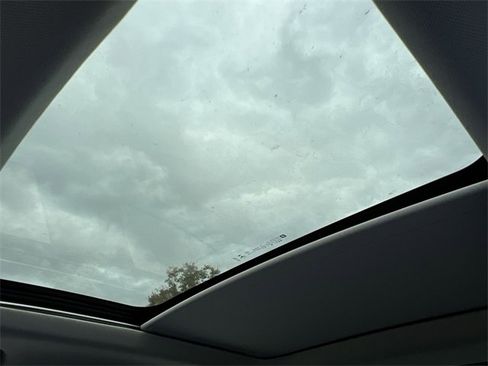 Used 2022 Chevrolet Bolt EUV Premier w/ Sun & Sound Package image 24