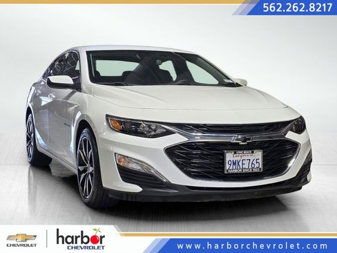Used 2024 Chevrolet Malibu RS image 1