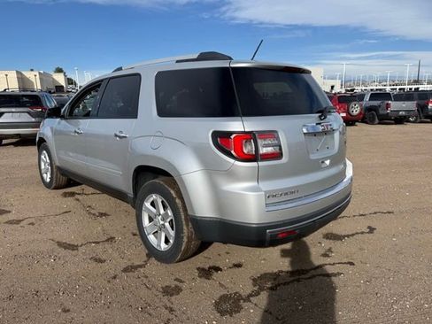 Used 2013 GMC Acadia SLE image 3