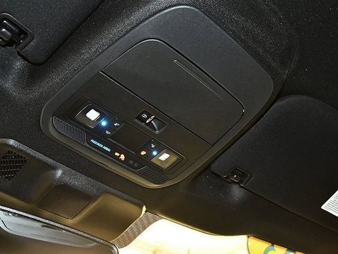 Used 2023 Ford F150 XLT w/ Equipment Group 302A High image 29