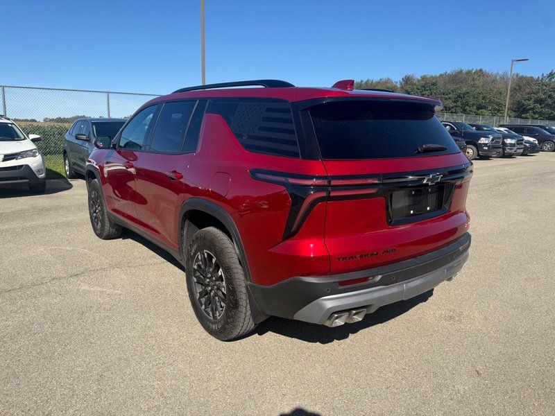 Used 2026 Chevrolet Traverse Z71 w/ LPO, Floor Liner Package AWD/4WD image 18
