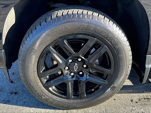 Used 2023 Chevrolet Silverado 1500 RST w/ Rally Edition image 7