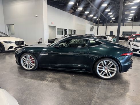 Used 2016 Jaguar F-TYPE R image 22