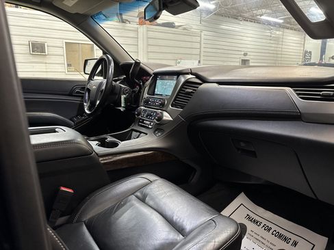 Used 2020 Chevrolet Tahoe LT image 30