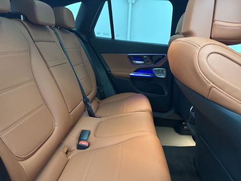 Used 2026 Mercedes-Benz GLC 300 GLC 300 image 26