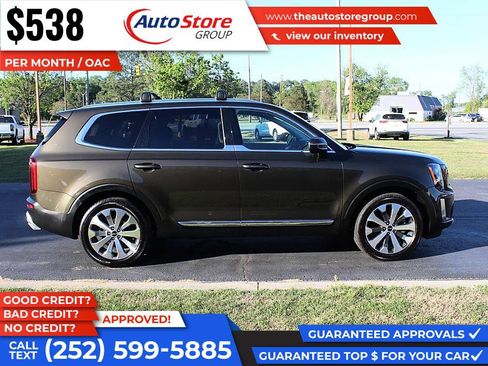 Used 2022 Kia Telluride EX w/ EX Premium Package FWD image 5