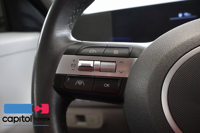 Used 2025 Hyundai Kona SEL AWD/4WD image 17