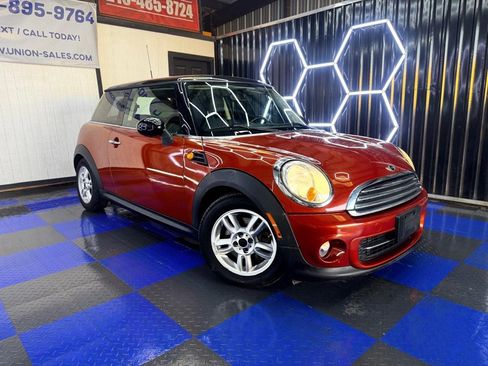 Used 2011 MINI Cooper Hardtop FWD image 10