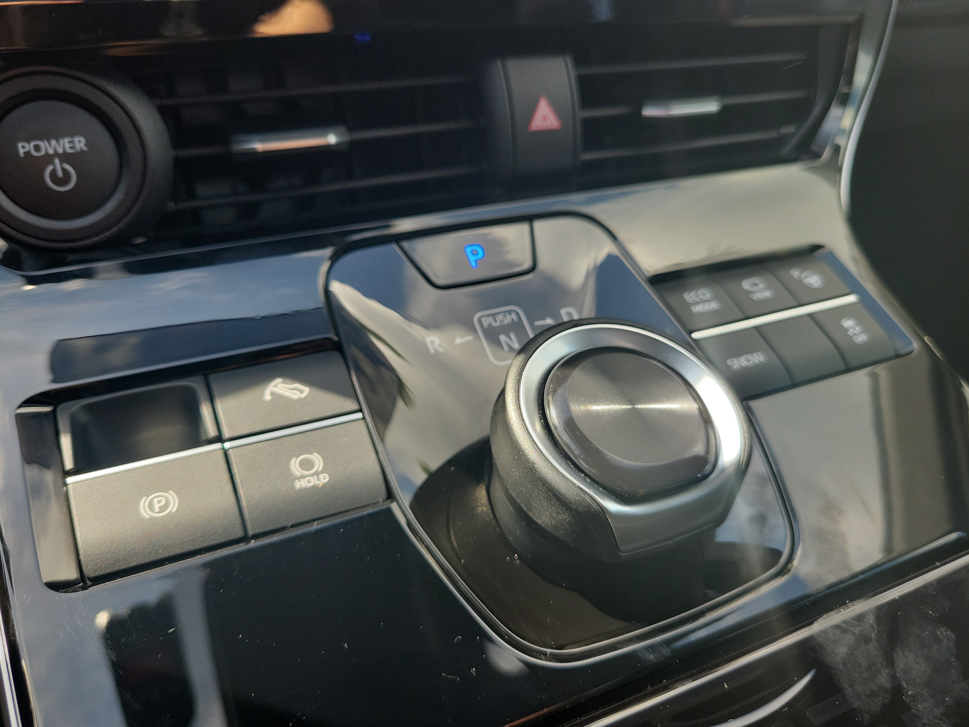 Used 2024 Toyota bZ4X FWD image 32