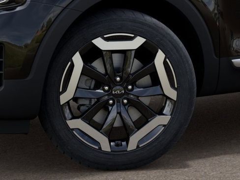 New 2025 Kia Telluride EX image 10