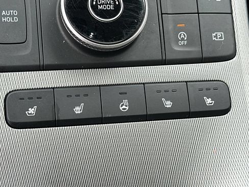 Used 2023 Hyundai Palisade Limited FWD image 32