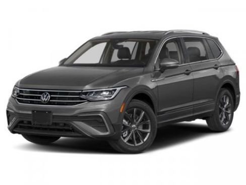 Used 2024 Volkswagen Tiguan SE w/ MDO Package, Two-Row AWD/4WD image 4