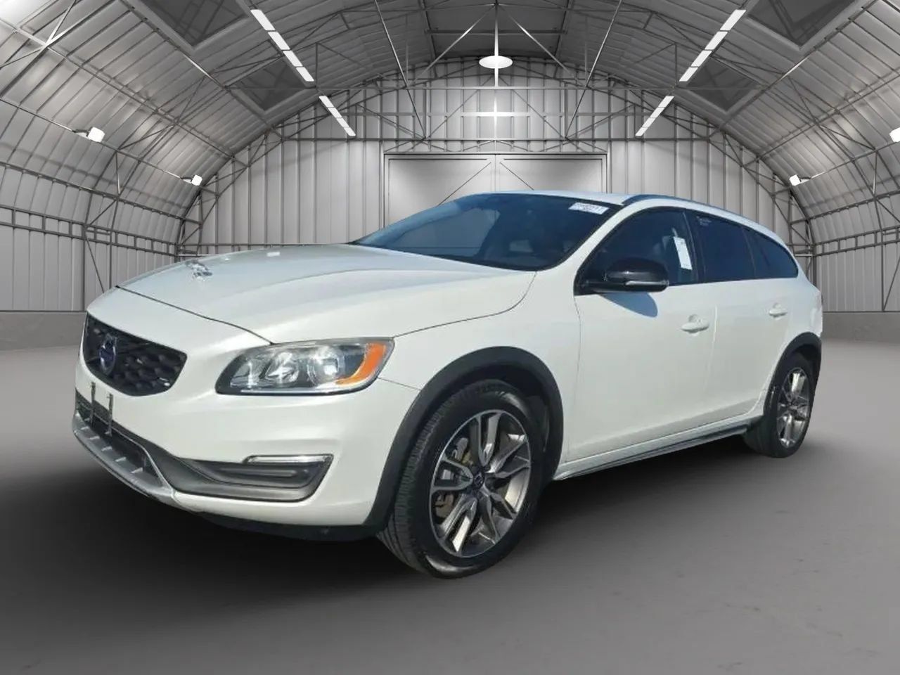 Used 2016 Volvo V60 T5 Cross Country w/ Convenience Package AWD/4WD image 1