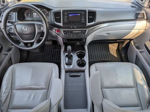 Used 2017 Honda Ridgeline RTL image 5