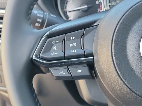 New 2025 MAZDA CX-5 AWD 2.5 S w/ Preferred Package image 26
