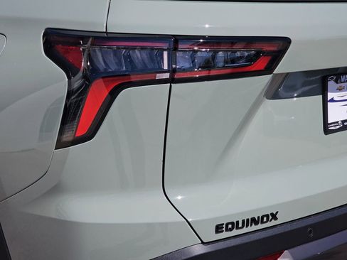 New 2026 Chevrolet Equinox ACTIV image 42