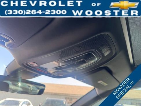 Used 2017 Bentley Bentayga image 26