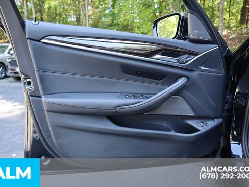 Used 2023 BMW 540i w/ M Sport Package RWD image 10