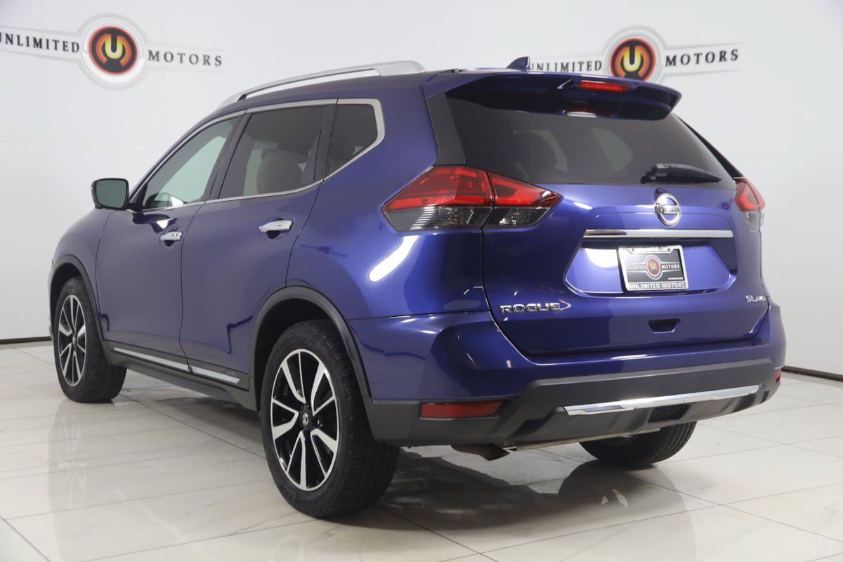 Used 2017 Nissan Rogue SL w/ SL Premium Package AWD/4WD image 4