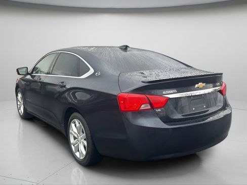 Used 2018 Chevrolet Impala LT w/ Sunroof and Spoiler Package image 6