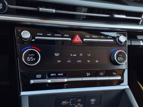 New 2026 Hyundai Santa Fe SE image 19