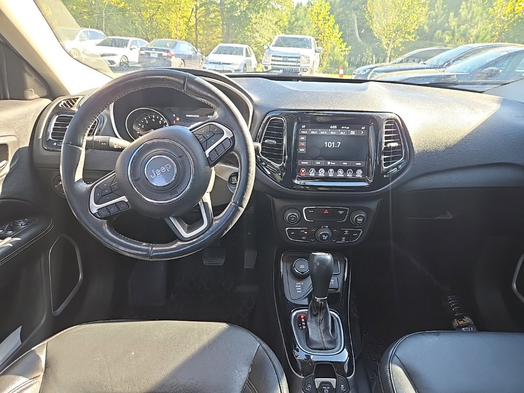 Used 2019 Jeep Compass Limited AWD/4WD image 16
