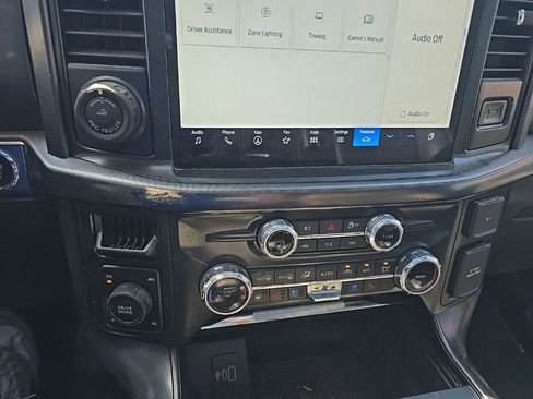Used 2025 Ford F150 Lariat AWD/4WD image 23