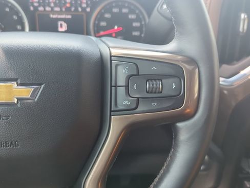 Used 2021 Chevrolet Silverado 1500 High Country w/ Technology Package AWD/4WD image 21
