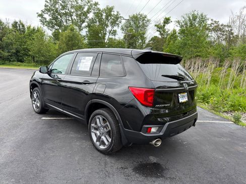 Used 2023 Honda Passport EX-L image 4